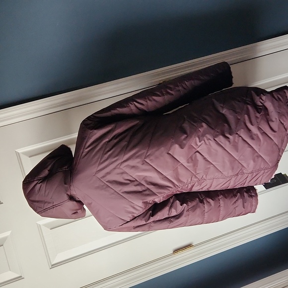 NEW Free Country Reversible Burgundy coat - Picture 6 of 7